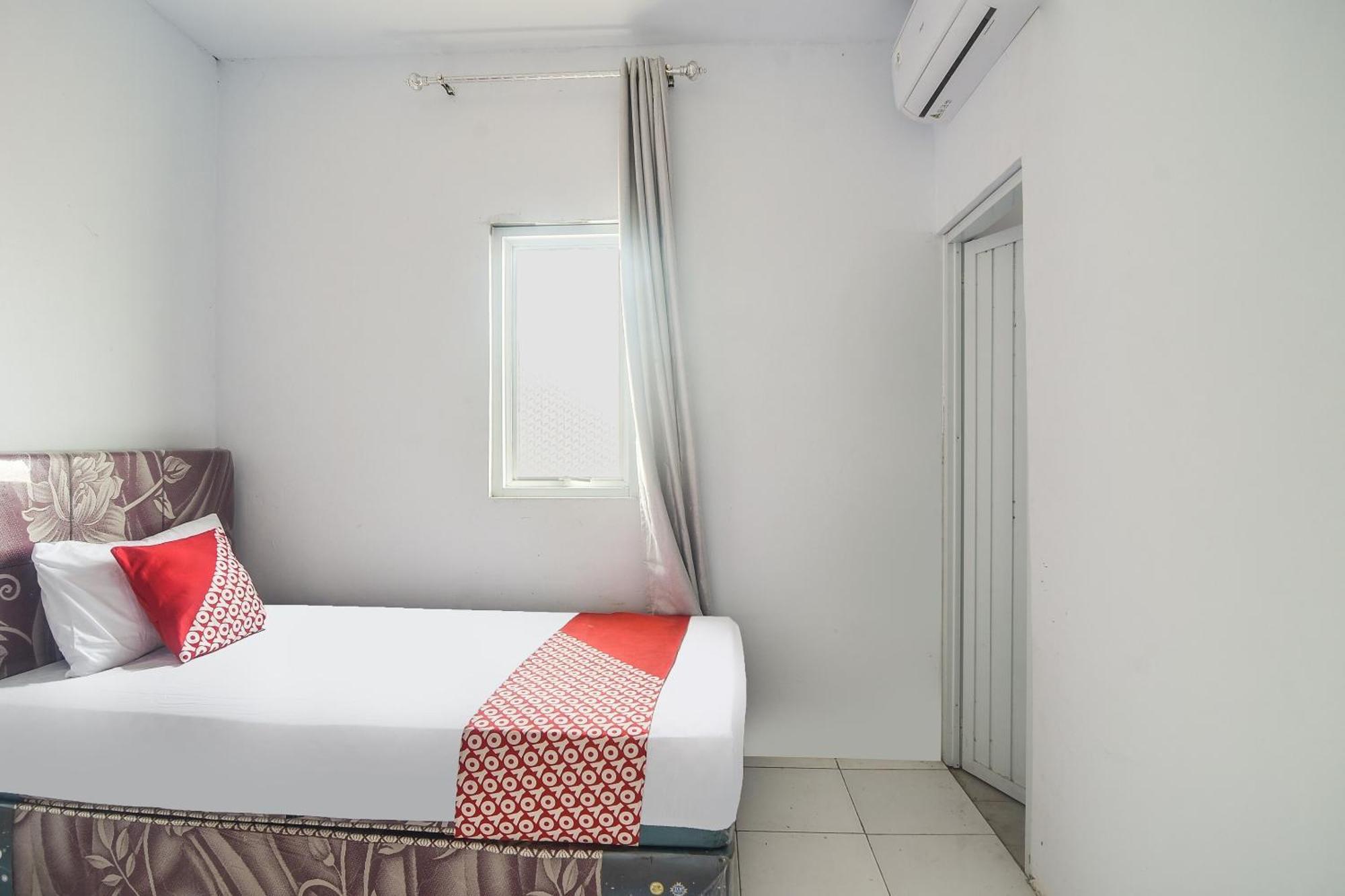 Spot On 92000 3m Kost Dan Manado