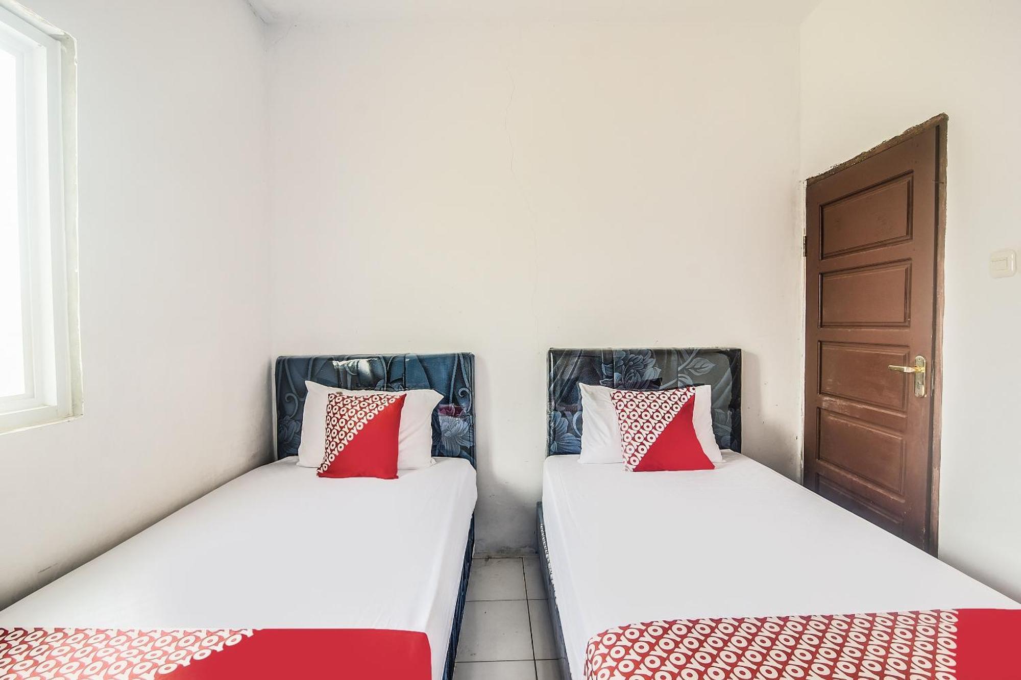 Spot On 92000 3m Kost Dan 2* Manado