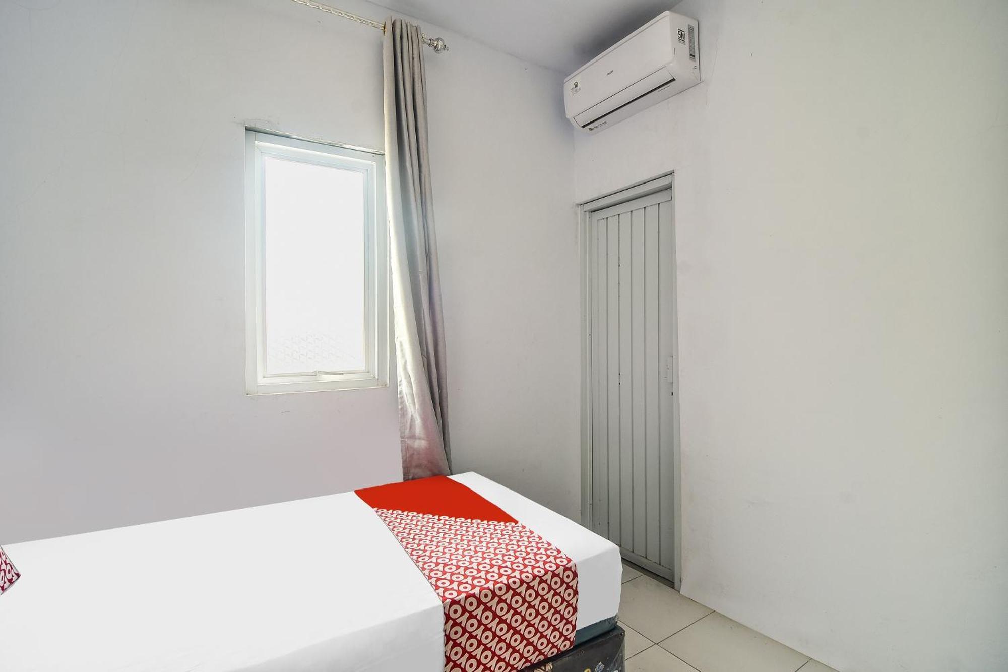 Spot On 92000 3m Kost Dan Manado